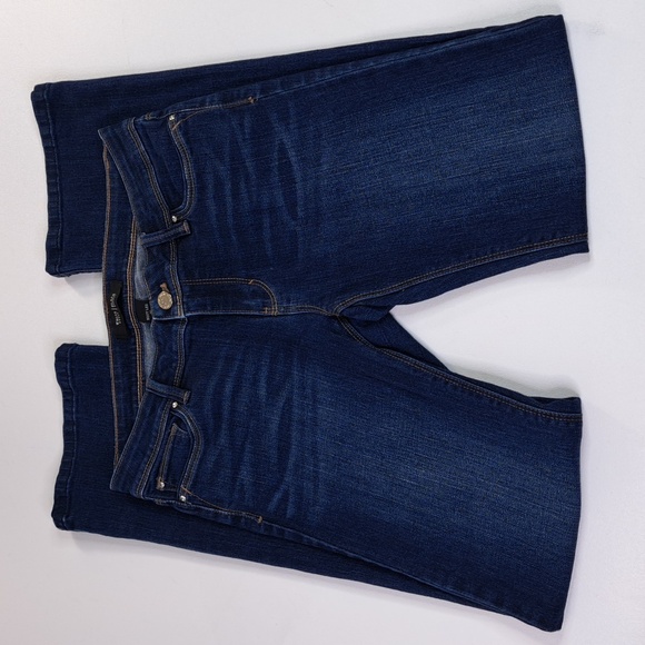 White House Black Market Boot Leg Mid-Rise Blue Jeans Size 0S - Picture 3 of 17